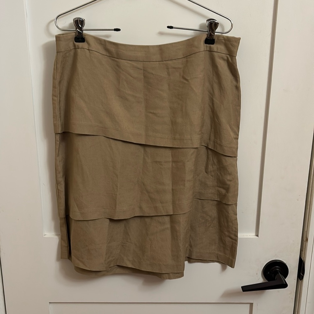 Adrienne Vittadini linen/rayon skirt size 8